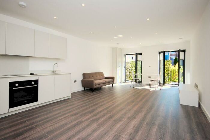 2 Bedroom Flat To Rent In Craven Park Road, Harlesden, NW10