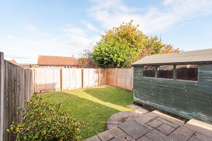2 Bedroom End Of Terrace House To Rent In Somersby Avenue, Walton, S42