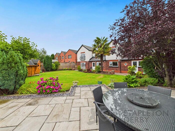 4 Bedroom Detached House For Sale In Bleak Hill Road, Windle, St. Helens, WA10