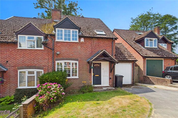 3 Bedroom Semi-Detached House For Sale In Burdock Close, Burghfield Common, Reading, Berkshire, RG7