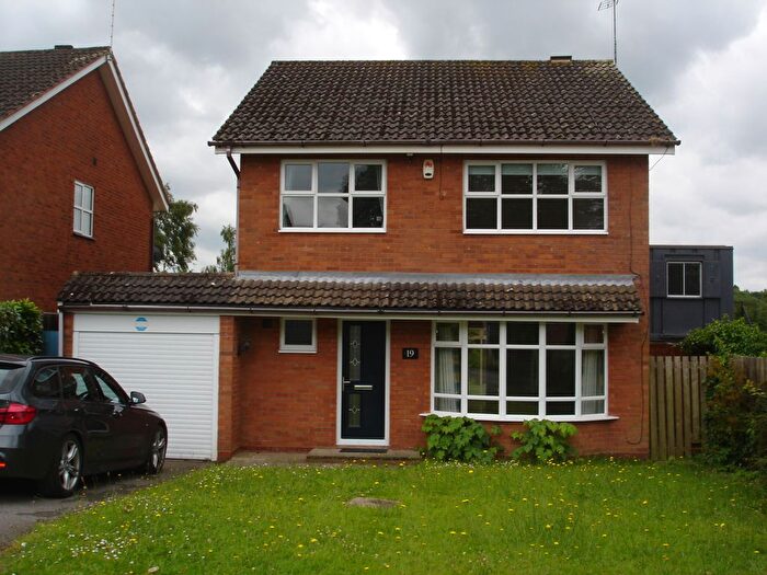 4 Bedroom Detached House To Rent In Mill Close, Blakedown, DY10