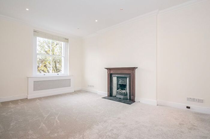 1 Bedroom Flat To Rent In Sutherland Avenue, London, W9