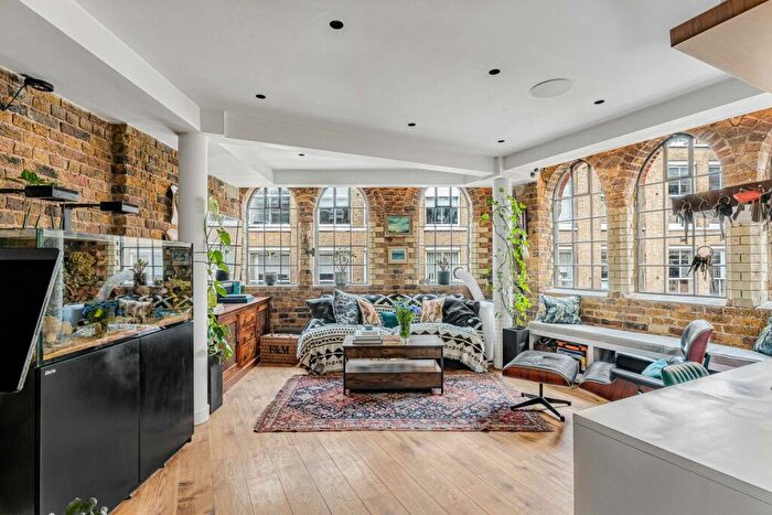 2 Bedroom Apartment For Sale In Leonard Street, London, EC2A