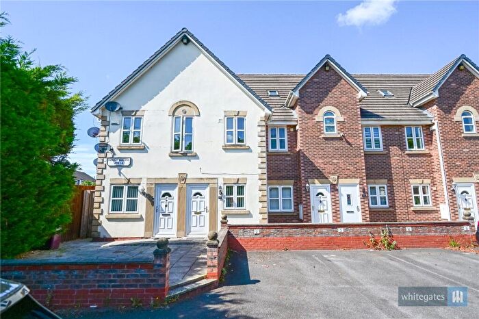 3 Bedroom Apartment For Sale In Parkside Mansions, Huyton, Liverpool, Merseyside, L36