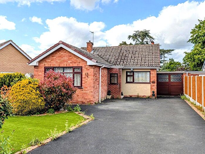 2 Bedroom Bungalow For Sale In Broomfield Road, Admaston, Telford, Shropshire, TF5