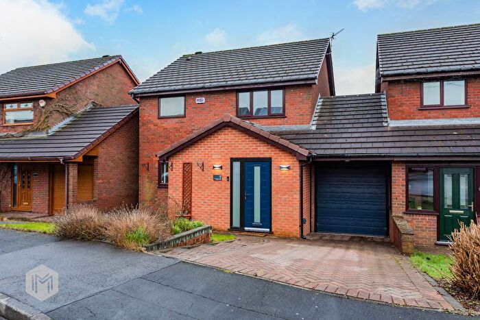 3 Bedroom Link Detached House For Sale In Allesley Close, Westhoughton, Bolton, BL5