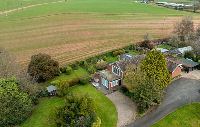 5 Bedroom Detached Bungalow For Sale In Little Witley, Worcestershire, WR6