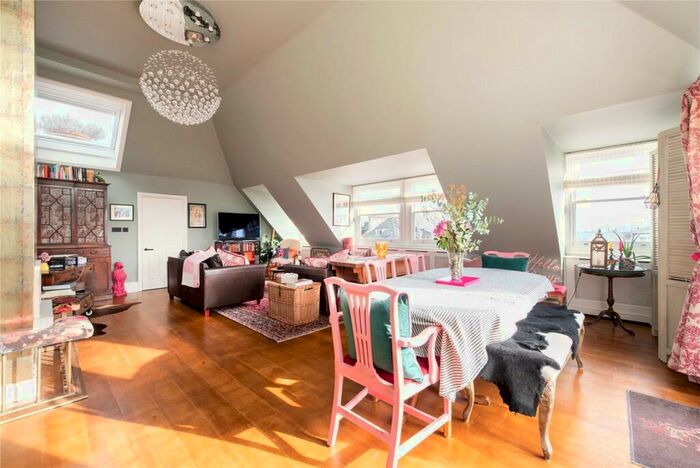 4 Bedroom Penthouse To Rent In Belsize Grove, London, NW3