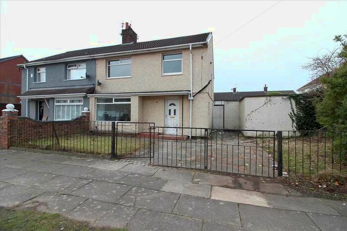 3 Bedroom Semi-Detached House To Rent In Cawthorne Avenue, Kirkby, L32