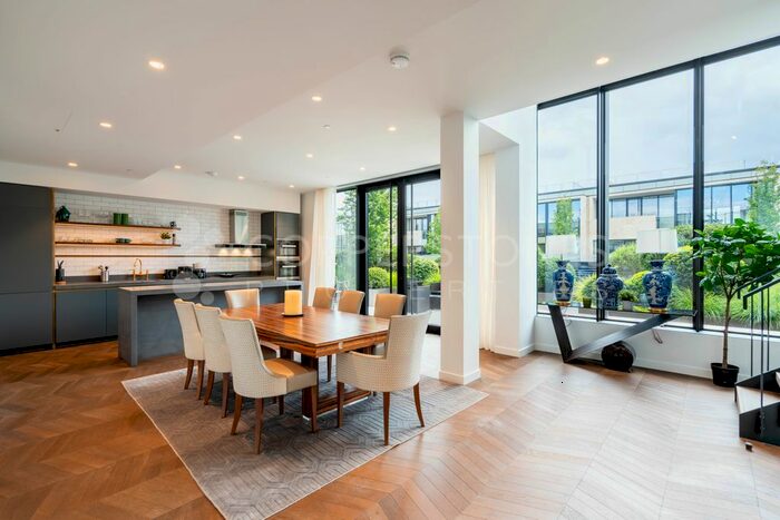 4 Bedroom Flat To Rent In Boiler House, Battersea Power Station, London, SW11
