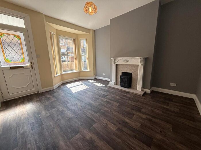 2 Bedroom Terraced House To Rent In The Avenue, Hampshire Street, HU4