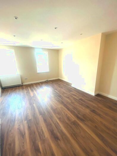 1 Bedroom Flat To Rent In Joel Street, Northwood Hills, HA6