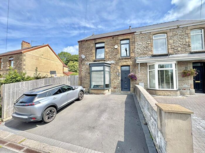 3 Bedroom Semi-Detached House For Sale In Carmarthen Road, Fforestfach, Swansea, City And County Of Swansea., SA5