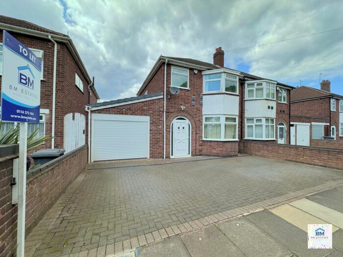 3 Bedroom Semi-Detached House To Rent In Asquith Boulevard, Leicester, LE2