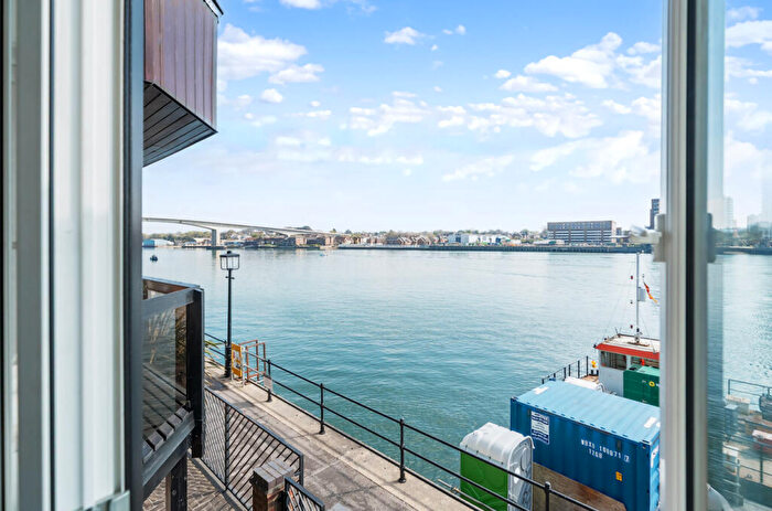 3 Bedroom Terraced House For Sale In Channel Way, Ocean Village, Southampton, SO14