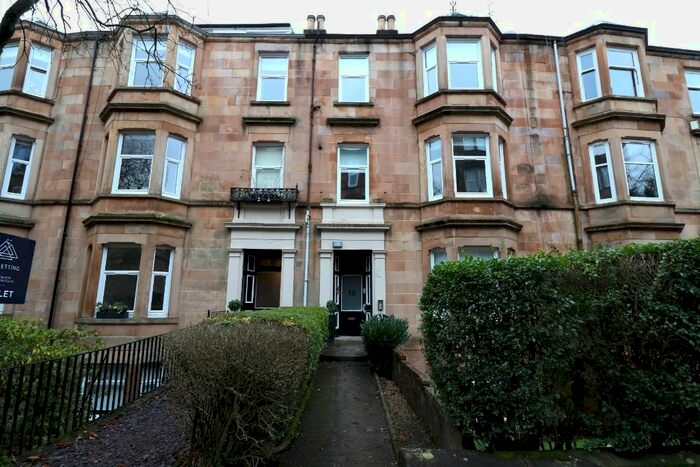 2 Bedroom Flat To Rent In Camphill Avenue, Glasgow, G41