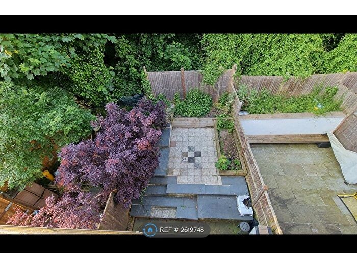 4 Bedroom Terraced House To Rent In Cranford Close, London, SW20