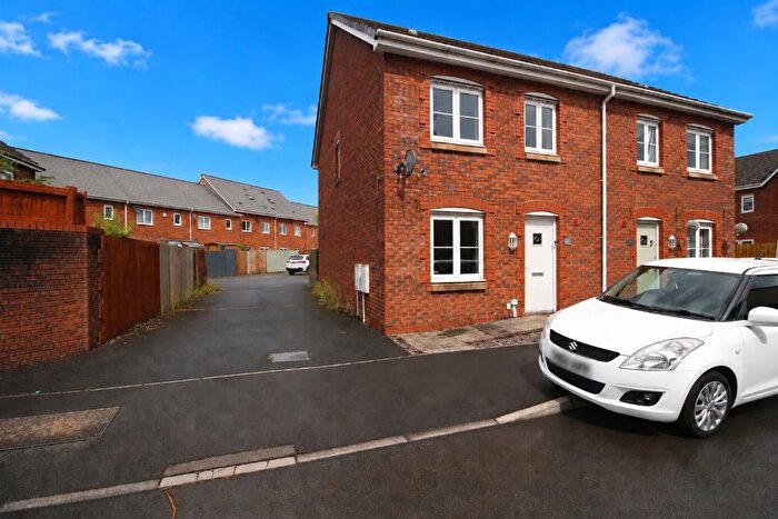 3 Bedroom Semi Detached House For Sale In Heol Gruffydd, Rhydyfelin, Pontypridd, CF37