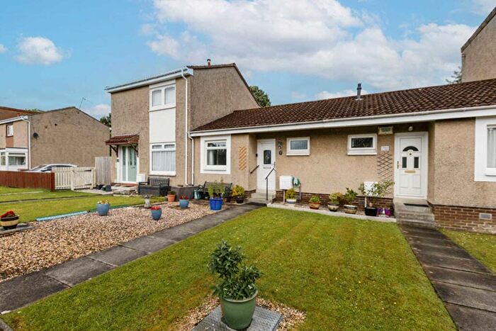 1 Bedroom Bungalow For Sale In Fern Avenue, Erskine, PA8