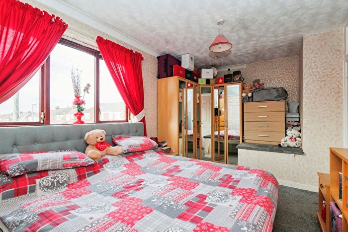 4 Bedroom Detached House For Sale In Mary Street, Droylsden, Lancashire, M43