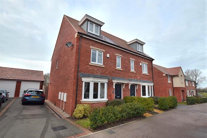 3 Bedroom Semi Detached House For Sale In Buttercup Lane, Shepshed, Loughborough, LE12