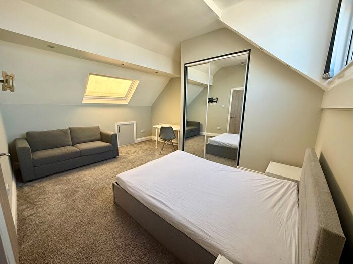 1 Bedroom Property To Rent In Dawlish Road, Leeds, LS9