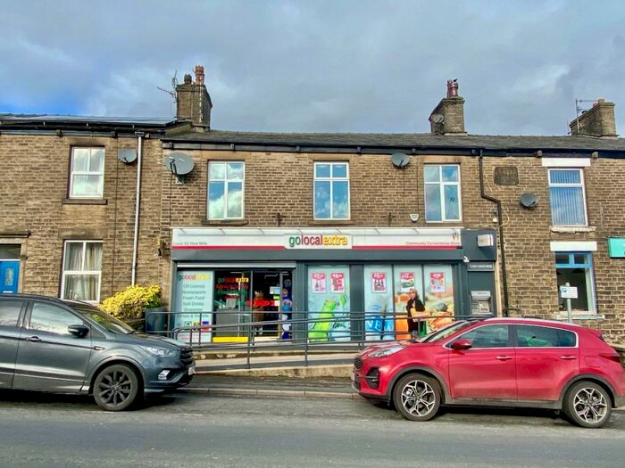 2 Bedroom Flat To Rent In Albion Road, New Mills, SK22