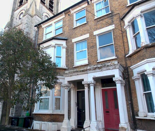 2 Bedroom Flat To Rent In Lambert Road, London, SW2