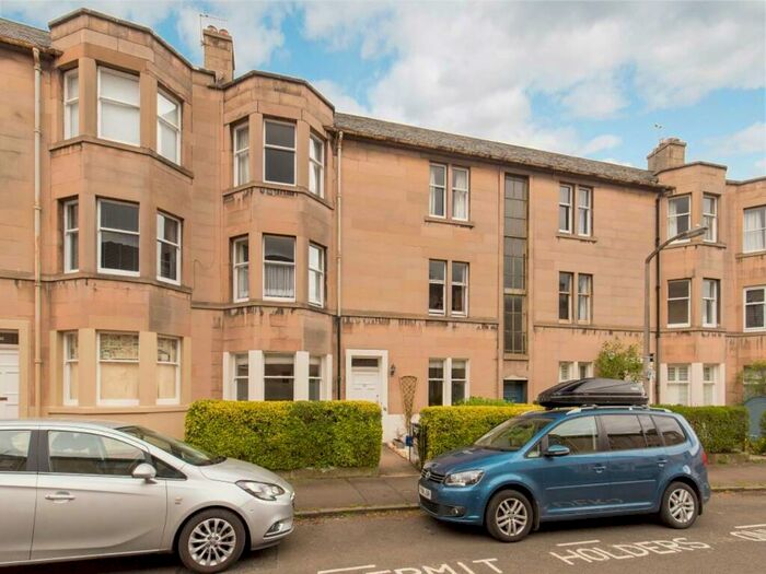 3 Bedroom Flat To Rent In Learmonth Crescent, Comely Bank, Edinburgh, EH4