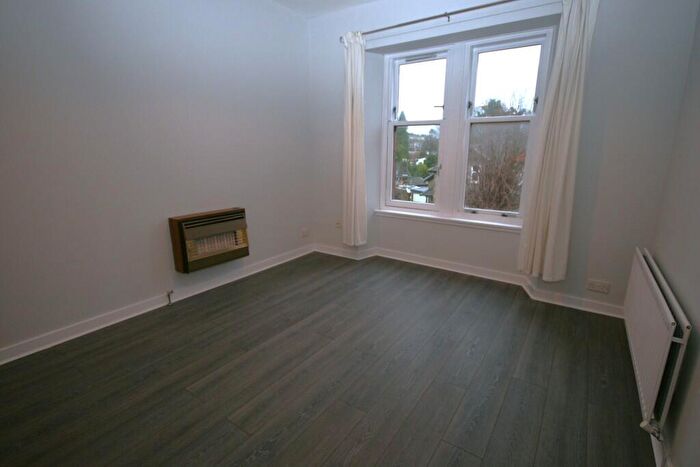 1 Bedroom Apartment To Rent In Carlibar Road, Bed Unfurnished Apartment, Barrhead - Available //, G78