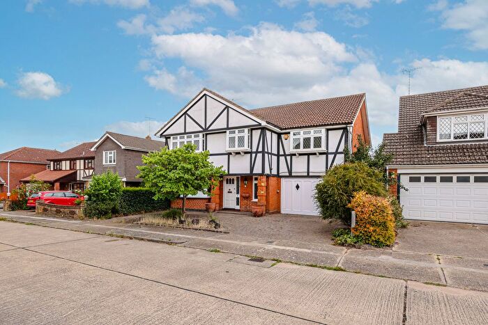 5 Bedroom Detached House To Rent In Martingale, Benfleet, SS7