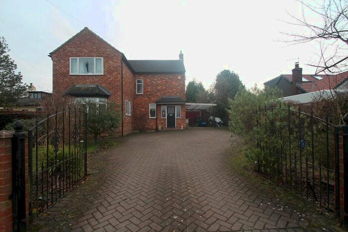 5 Bedroom Detached House To Rent In Beechwood Grove, Harrogate, North Yorkshire, Uk, HG2