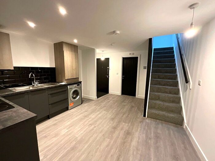 1 Bedroom Flat To Rent In Flat, The Old Court House, Doncaster, DN1