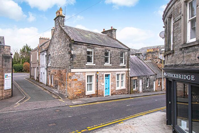 2 Bedroom Flat For Sale In St Margaret Street, Dunfermline, KY12