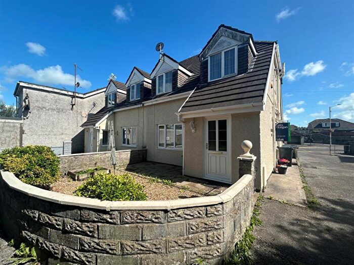 2 Bedroom Maisonette To Rent In Preswylfa Court, Coychurch, Bridgend, CF35