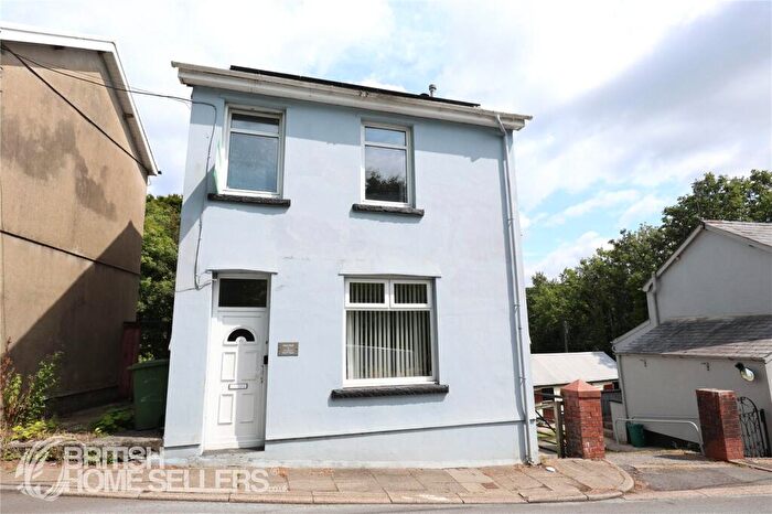 3 Bedroom Detached House For Sale In Heol-y-Mynach, Ynysybwl, Pontypridd, Rhondda Cynon Taf, CF37