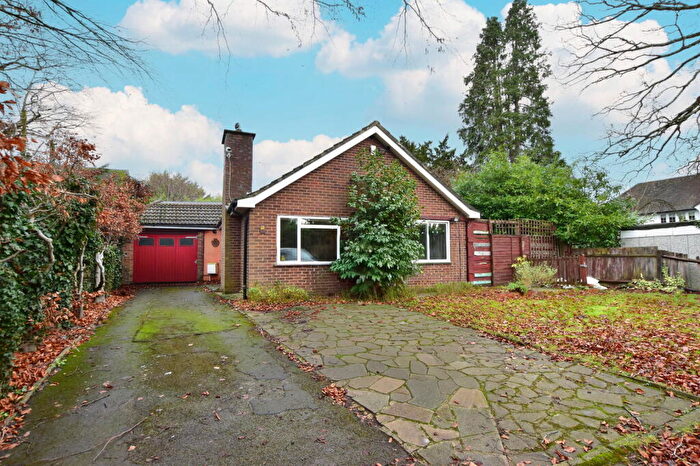 3 Bedroom Detached House For Sale In Jackets Lane, Northwood, Greater London, HA6