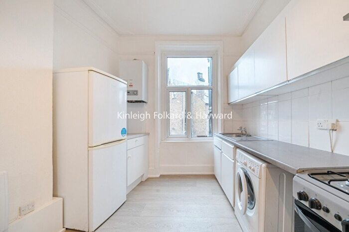 1 Bedroom Flat To Rent In Norwood Road, Tulse Hill, London, SE27