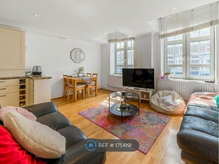 2 Bedroom Flat To Rent In Stafford Mansions, London, SW4