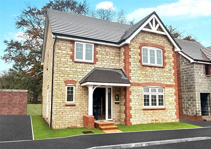 4 Bedroom Detached House For Sale In Wellington Close, Milborne Port, Sherborne, Somerset, DT9