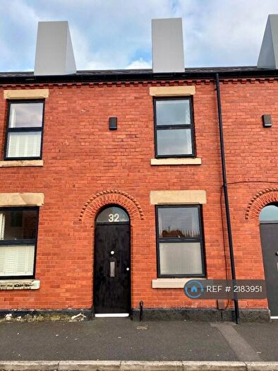 2 Bedroom Terraced House To Rent In Fir Street, Salford, M6