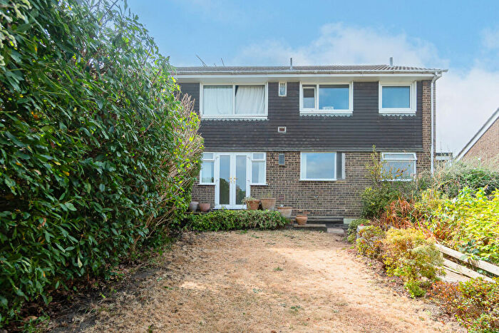 2 Bedroom Maisonette To Rent In Hythe, Fairview Close, Maisonette, SO45