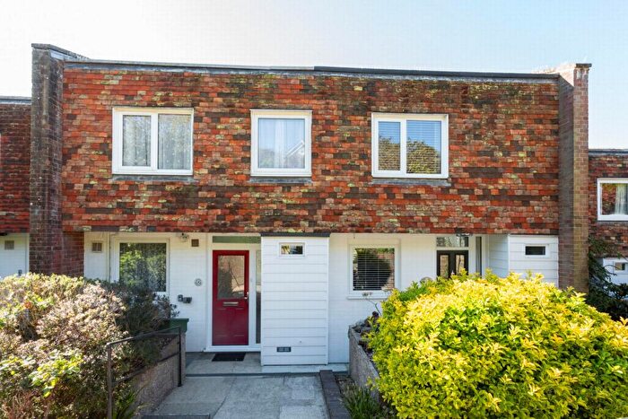 2 Bedroom Terraced House For Sale In Hillside Street, Hythe, CT21