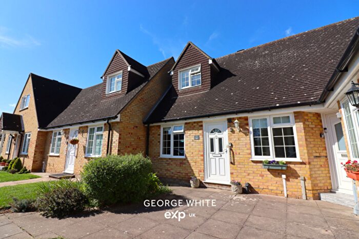 2 Bedroom Terraced House For Sale In Drewsteignton, Shoeburyness, SS3