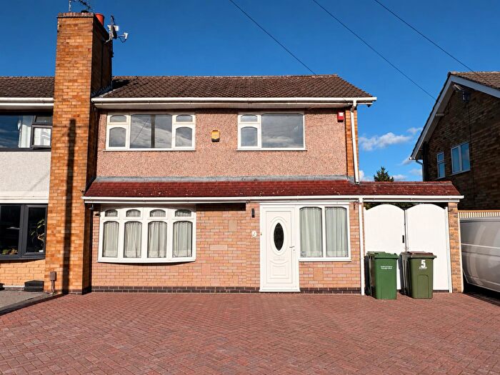 3 Bedroom Semi-Detached House To Rent In Lincoln Drive, Wigston, LE18