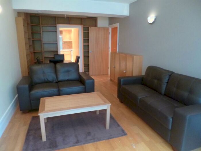 2 Bedroom Apartment To Rent In Stonebridge House, City Centre, M1