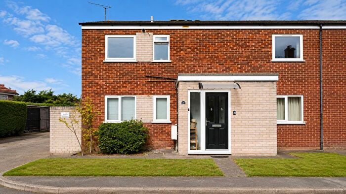 2 Bedroom Flat To Rent In Cecil Court, Herne Bay, CT6