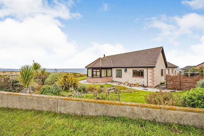 4 Bedroom Bungalow For Sale In Westfield Drive, Portknockie, Buckie, Moray, AB56