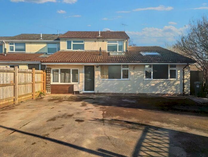 1 Bedroom Apartment To Rent In Rectory Way, Yatton, Bristol, BS49