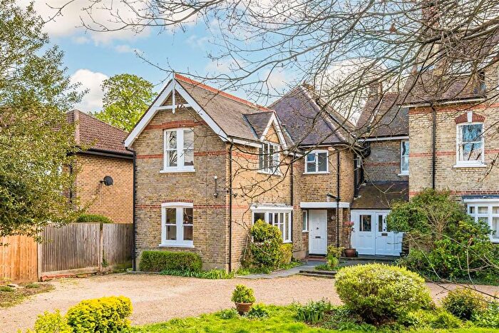 4 Bedroom Semi-Detached House For Sale In Teddington Park, Teddington, TW11